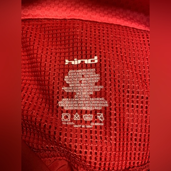 Saucony and‎ Hind collaborated jacket size small. - Picture 9 of 9